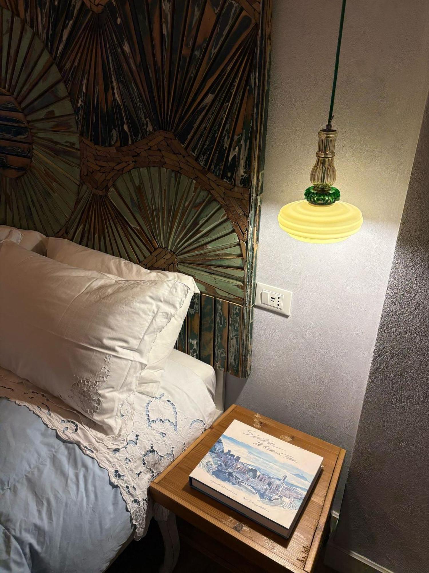 Al Cortile Del Seminario Apartment Чефалу Екстериор снимка